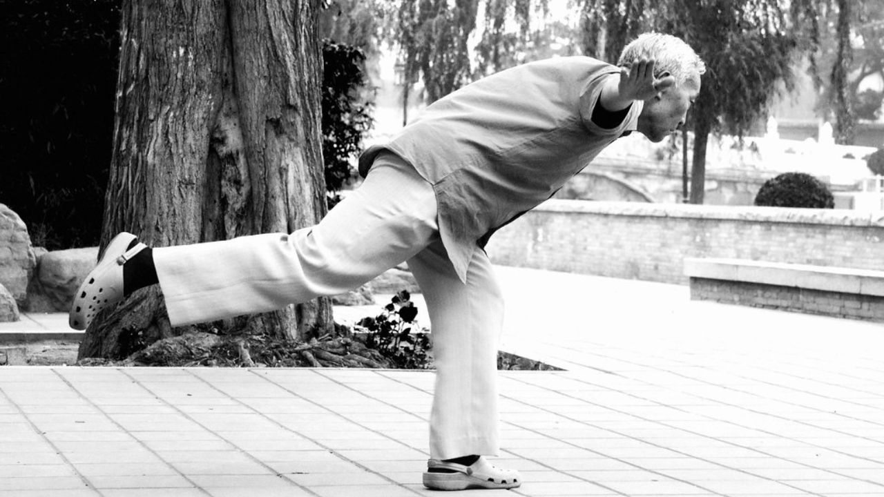 10 Useful Techniques for Enhancing Mobility in Seniors